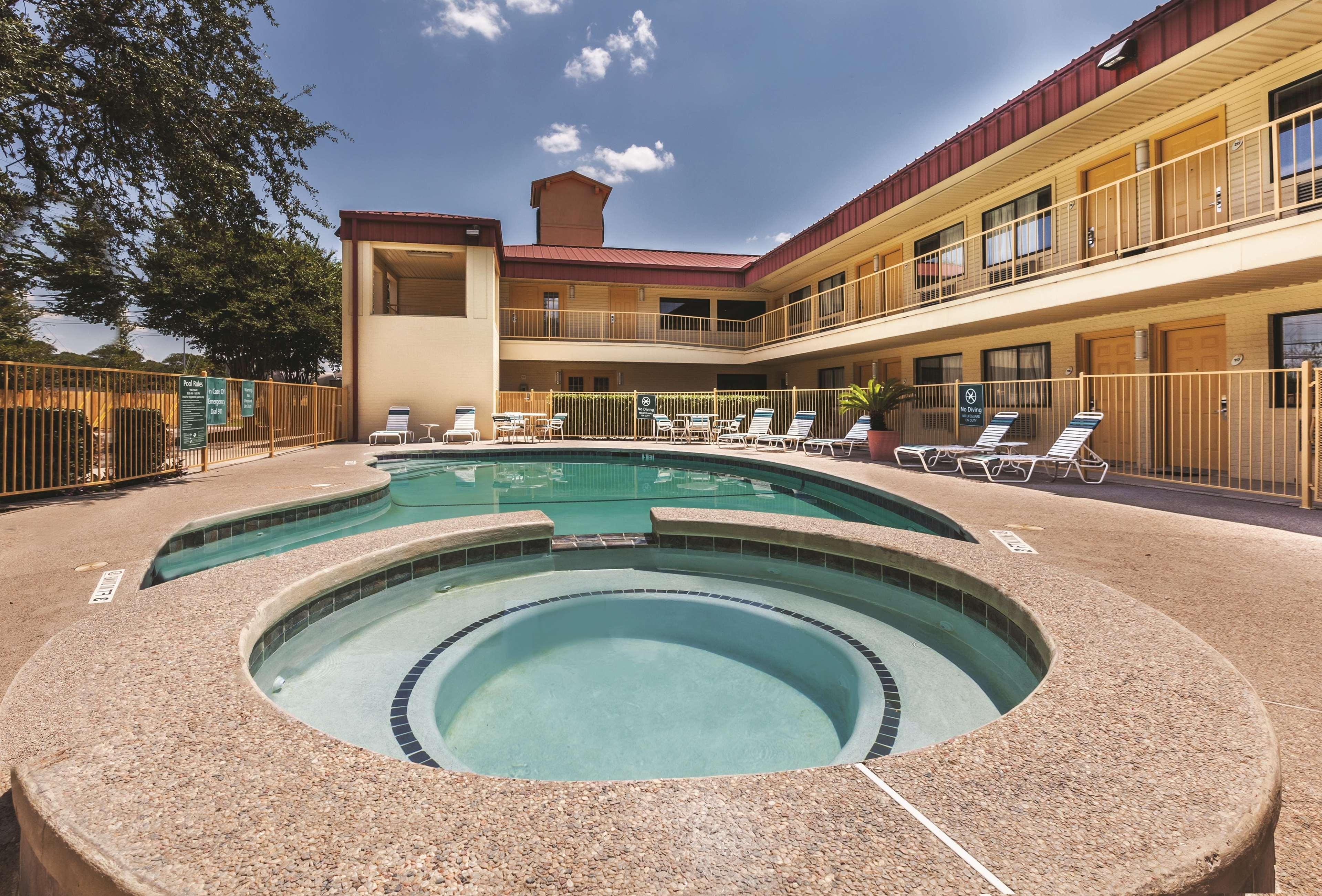 La Quinta Inn By Wyndham San Marcos Exteriér fotografie